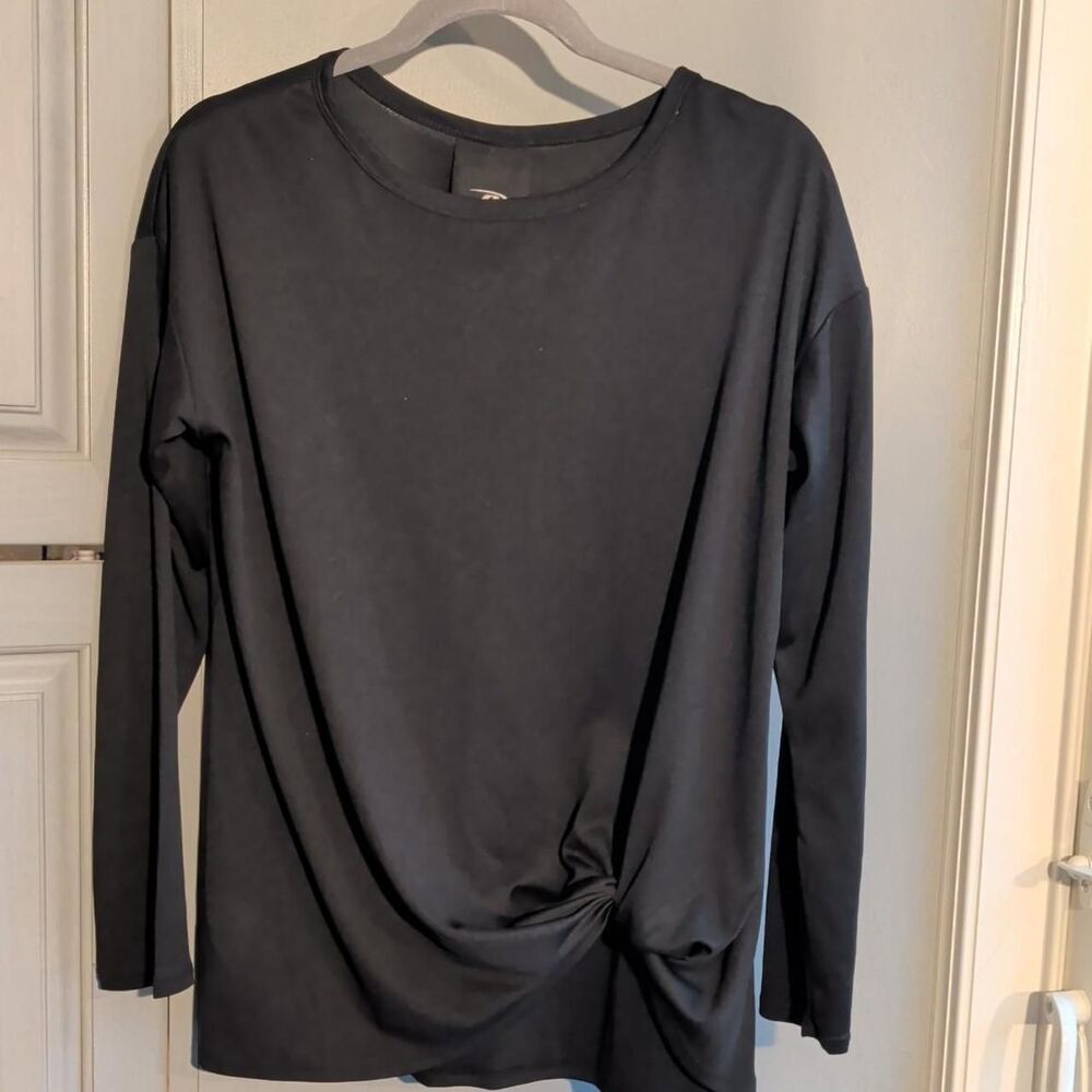 Pro-player Women's Black Shirt